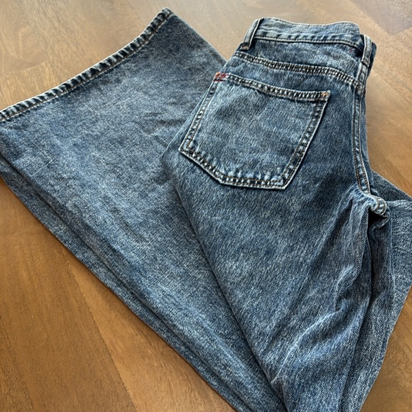 BDG Super Wide Leg Denim Jeans - Picture 2 of 7